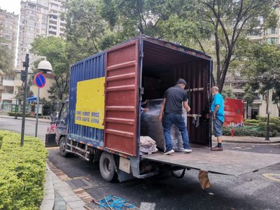 白山搬家公司 厢式货车高效搬运，标准时效打造无忧搬家体验